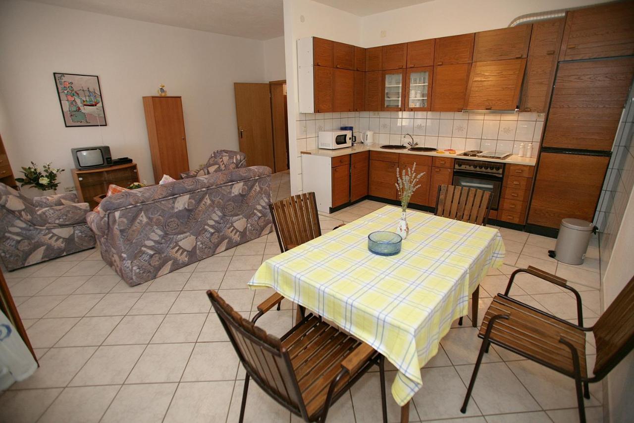 House Peri Apartment Trogir Exterior photo